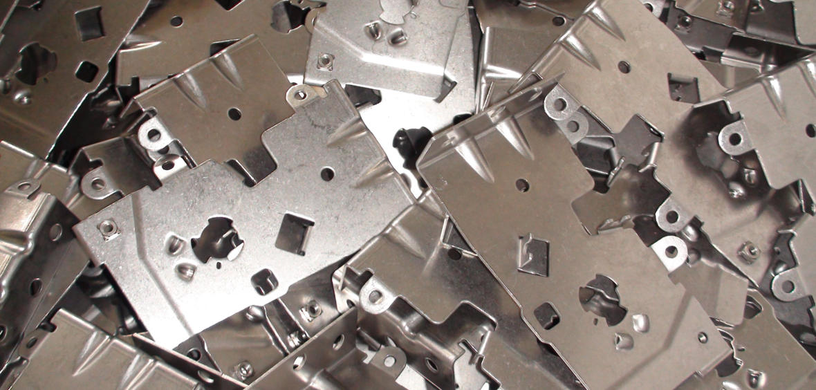 Stanzen von Metallprodukten